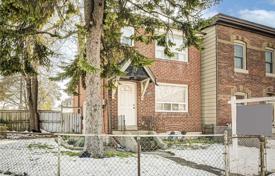 Casa de pueblo – Gerrard Street East, Toronto, Ontario,  Canadá. C$1 190 000