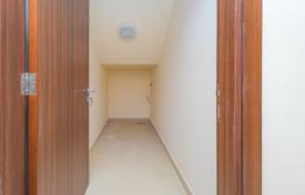 3 dormitorio adosado 216 m² en Dubai, EAU (Emiratos Árabes Unidos). $948 000