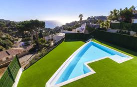 Casa de pueblo 323 m² en Lloret de Mar, España. 350 000 €