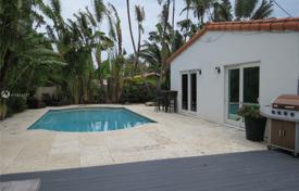 Villa – Key Biscayne, Florida, Estados Unidos. $1 490 000