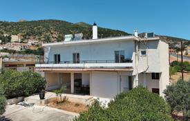 5 dormitorio casa de pueblo 235 m² en Laconia, Grecia. 415 000 €