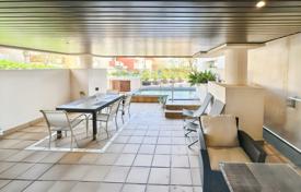 2 dormitorio piso 178 m² en Estepona, España. 600 000 €