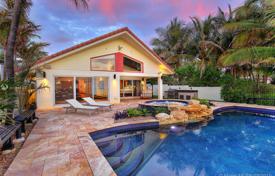 Villa – Golden Beach, Florida, Estados Unidos. $7 100 000