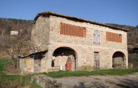 Villa 460 m² en Rufina, Italia. 800 000 €