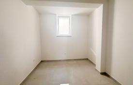 3 dormitorio piso 80 m² en Crikvenica, Croacia. 215 000 €