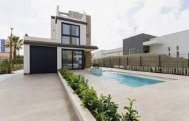 3 dormitorio villa 157 m² en Torrevieja, España. 1 100 000 €