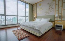 2-dormitorio apartamentos en condominio en Watthana, Tailandia. $646 000