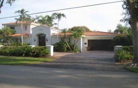 Villa – Coral Gables, Florida, Estados Unidos. $1 300 000