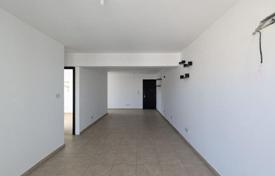 2 dormitorio piso 76 m² en Strovolos, Chipre. 149 000 €