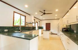 4 dormitorio piso en Bang Tao Beach, Tailandia. $1 912 000