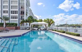 4-dormitorio apartamentos en condominio 196 m² en Miami Beach, Estados Unidos. $999 000