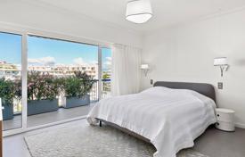 5 dormitorio piso en Port Palm Beach, Francia. 6 000 €  por semana