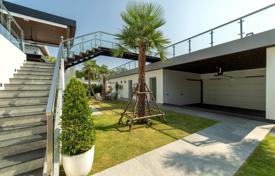 6 dormitorio villa 866 m² en Pattaya, Tailandia. $1 636 000