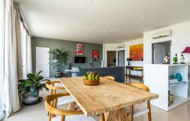3 dormitorio piso 95 m² en Tibubeneng, Indonesia. $240 000