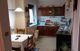 3 dormitorio piso 65 m² en Kastav, Croacia. 192 000 €