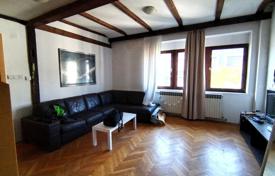 5 dormitorio piso 145 m² en City of Zagreb, Croacia. 450 000 €
