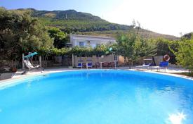 3 dormitorio villa 170 m² en Reževići, Montenegro. 630 000 €