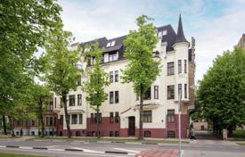 6 dormitorio piso 236 m² en Central District, Letonia. 320 000 €