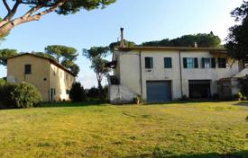 14 dormitorio villa 715 m² en Grosseto, Italia. 1 200 000 €