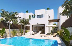 3 dormitorio villa 132 m² en Mil Palmeras, España. 488 000 €