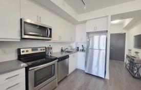 1 dormitorio piso en Etobicoke, Canadá. C$631 000