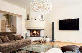 5 dormitorio piso 180 m² en Central District, Letonia. 475 000 €