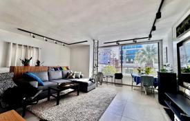 3 dormitorio piso 92 m² en Tel Aviv, Israel. $1 723 000