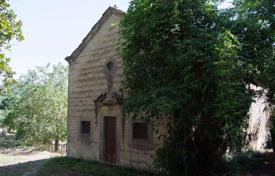 Villa 2160 m² en Dicomano, Italia. 1 000 000 €