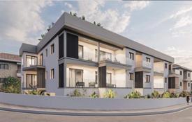 3 dormitorio piso 150 m² en Emba, Chipre. 350 000 €