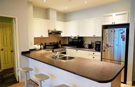 3 dormitorio piso en North York, Canadá. C$1 107 000