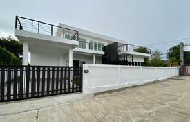 Villa – Pattaya, Chonburi, Tailandia. $264 000