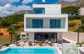 4 dormitorio villa 285 m² en Split, Croacia. 1 800 000 €