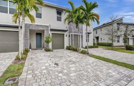 3 dormitorio casa de pueblo 204 m² en Palm Beach County, Estados Unidos. $499 000