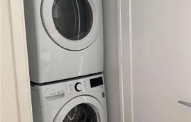 4 dormitorio piso en Etobicoke, Canadá. C$933 000