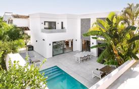5 dormitorio villa 339 m² en Marbella, España. 2 350 000 €