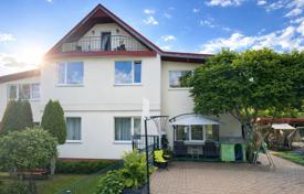 10 dormitorio chalet 357 m² en Ropaži Municipality, Letonia. 250 000 €