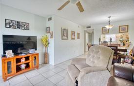 Condominio – Pembroke Pines, Broward, Florida,  Estados Unidos. $295 000