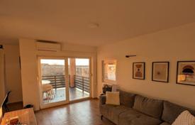 2 dormitorio piso 70 m² en Brtonigla, Croacia. 279 000 €