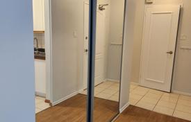 5 dormitorio piso en Etobicoke, Canadá. C$851 000