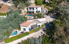 8 dormitorio villa en Vallauris, Francia. 2 200 000 €