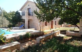 7 dormitorio casa de pueblo 300 m² en Marcana, Croacia. 790 000 €