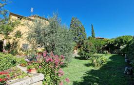 Villa – Monte San Savino, Toscana, Italia. 830 000 €