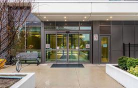 1 dormitorio piso en Etobicoke, Canadá. C$676 000
