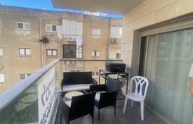 4 dormitorio piso 104 m² en Ramat Gan, Israel. $1 040 000