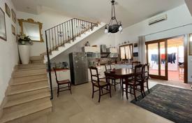 2 dormitorio piso 140 m² en San Vincenzo, Italia. 420 000 €