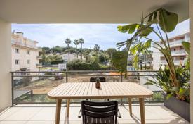 3 dormitorio piso en Antibes, Francia. 425 000 €