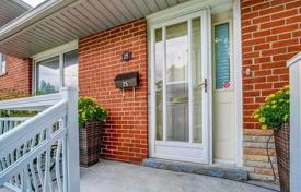 4 dormitorio casa de pueblo en Scarborough, Canadá. C$1 880 000