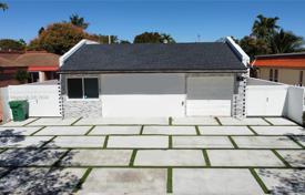 4 dormitorio casa de pueblo en Miami, Estados Unidos. $895 000