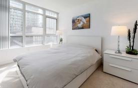 2 dormitorio piso en Capreol Court, Canadá. C$862 000