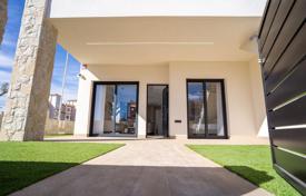 2 dormitorio piso 68 m² en Pilar de la Horadada, España. 296 000 €